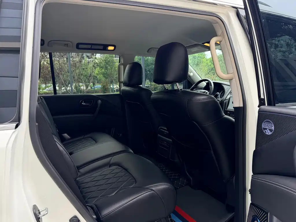 Nissan Patrol 2019 — фото 18