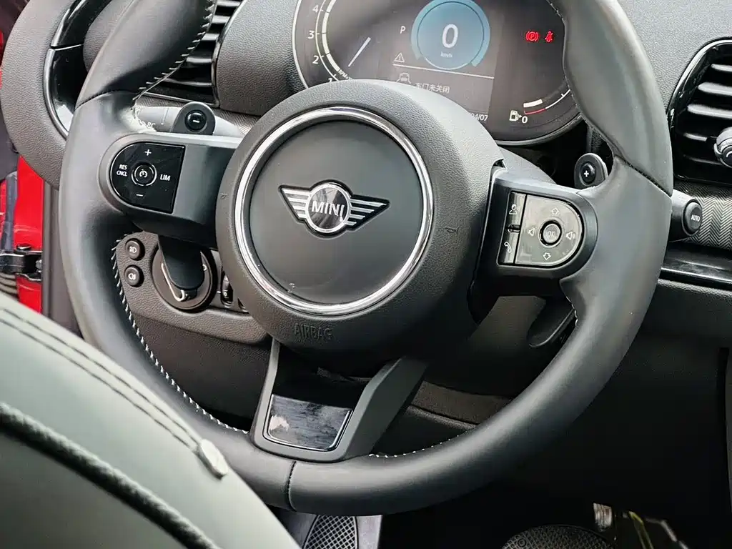 MINI Clubman 2021 — фото 14