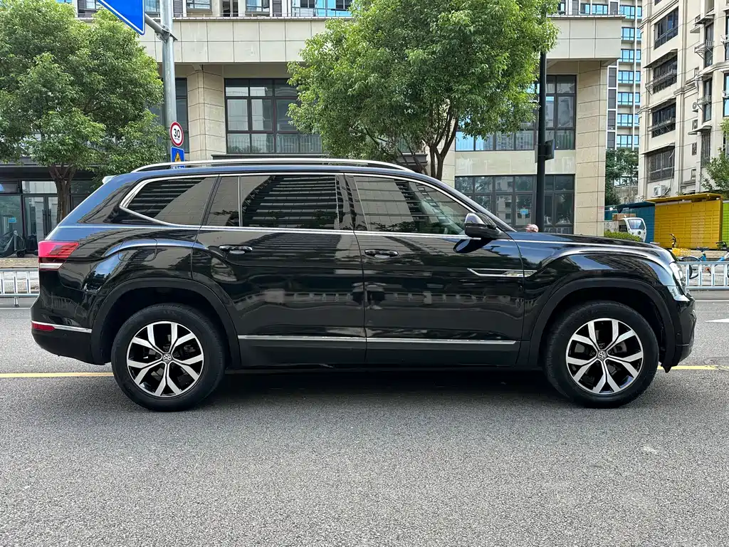 Volkswagen Teramont 2018 — фото 16