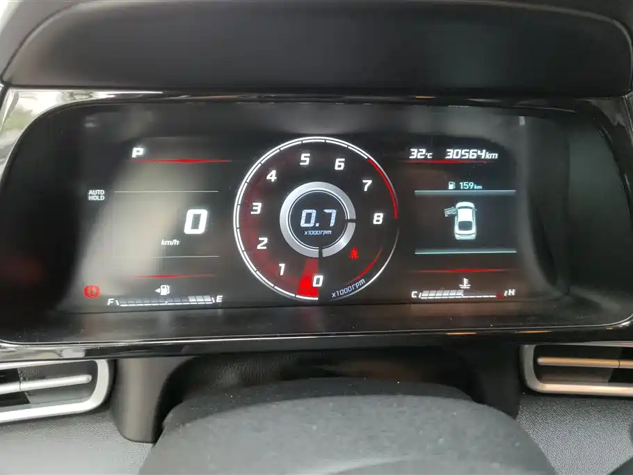 Hyundai Elantra 2022 — фото 14