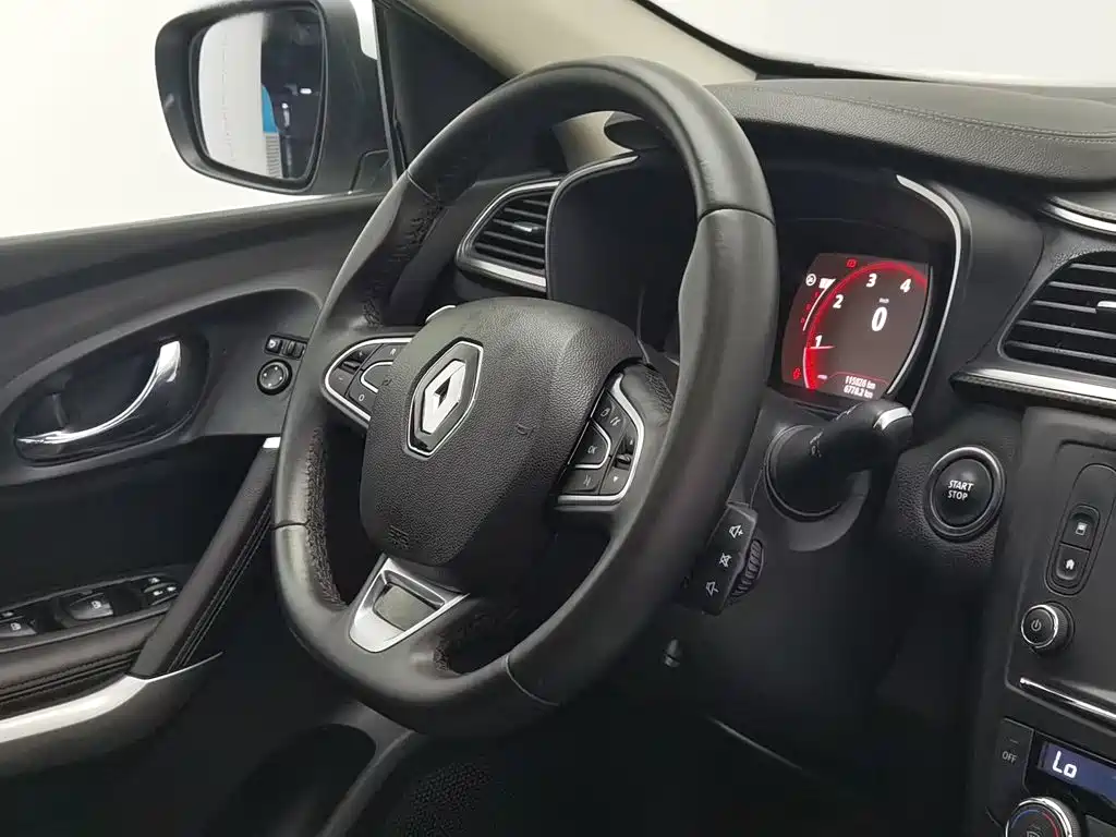 Renault Kadjar 2017 — фото 22