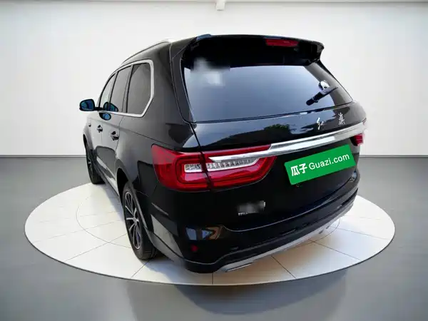 Hongqi HS7 2022
