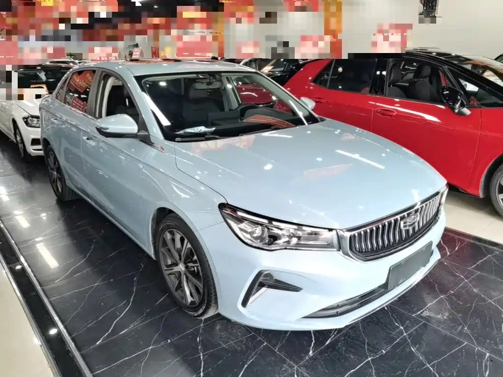 Geely Emgrand 2023