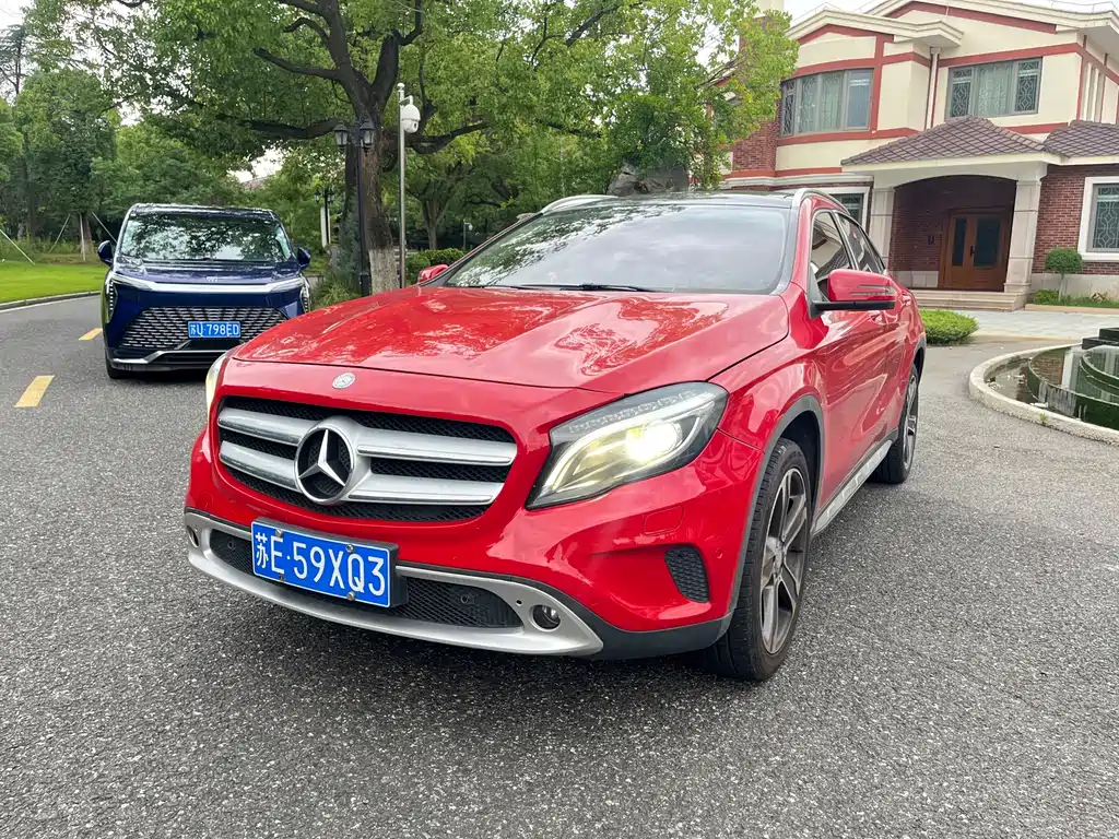 Mercedes-Benz GLA 2016
