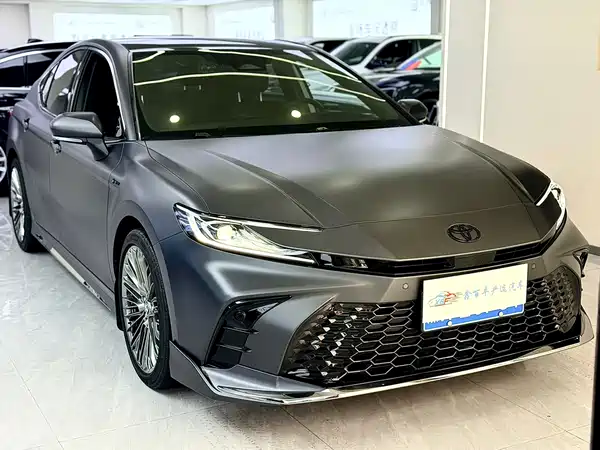Toyota Camry 2025