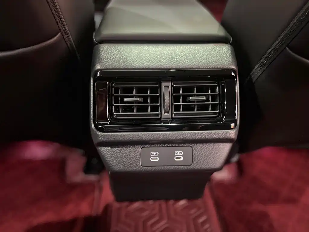 Honda Accord 2024 — фото 16