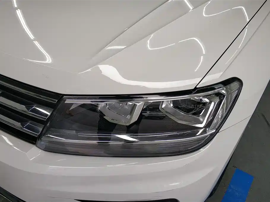 Volkswagen Tiguan L 2017 — фото 5