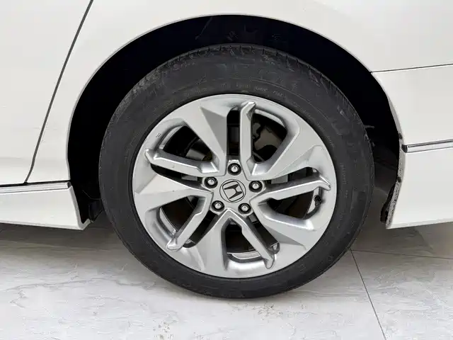 Honda Accord 2020 — фото 9