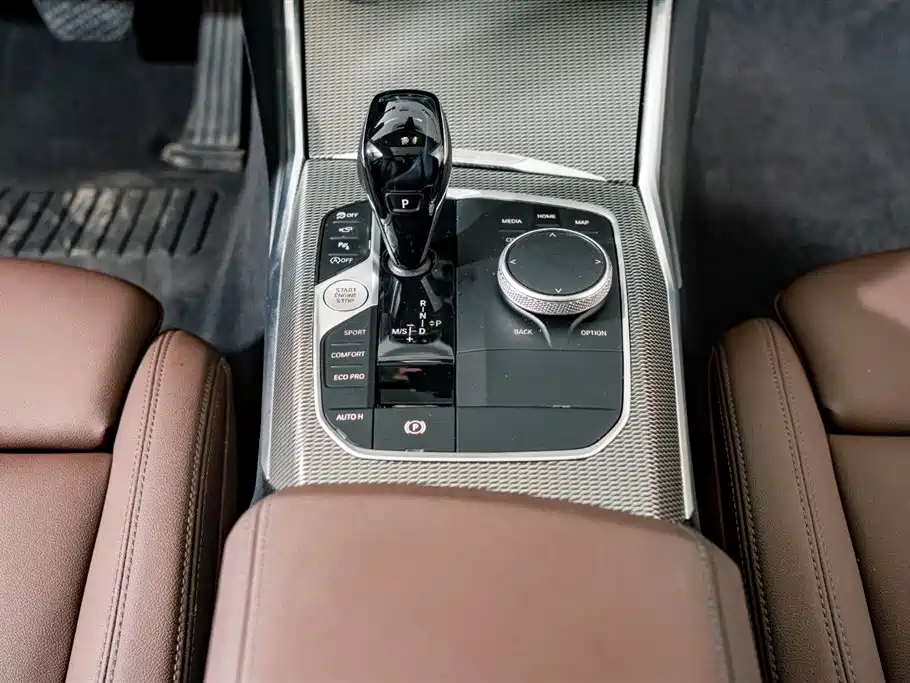 BMW 3 Series 2021 — фото 15