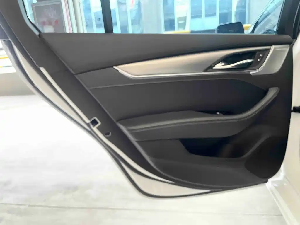 Cadillac CT5 2021 — фото 14