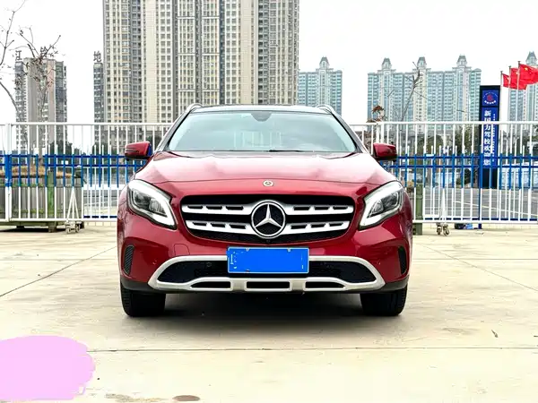 Mercedes-Benz GLA 2019