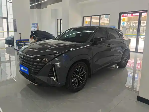 Changan UNI-Z 2024