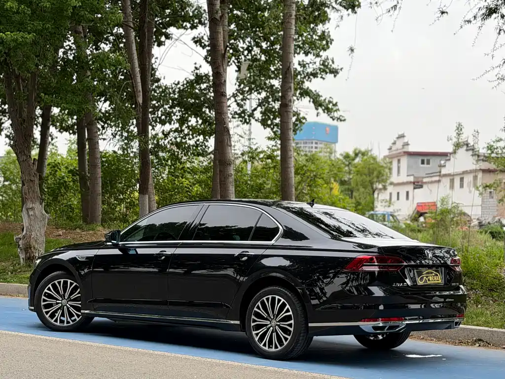 Volkswagen Phideon 2018 — фото 4