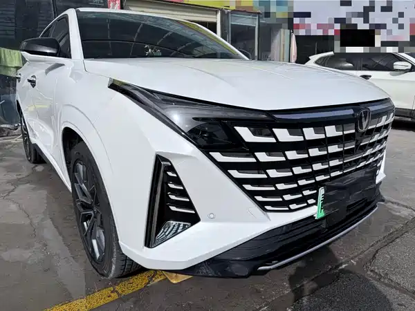 Changan UNI-Z 2025