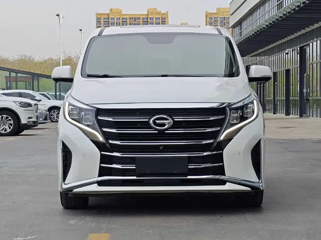 GAC Motor Trumpchi M8 2021 — фото 2