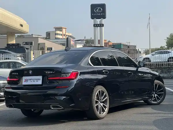 BMW 3 Series 2021