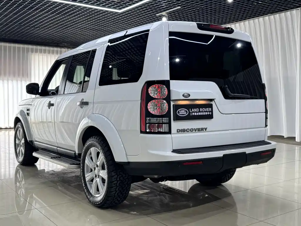Land Rover Discovery 2016 — фото 6
