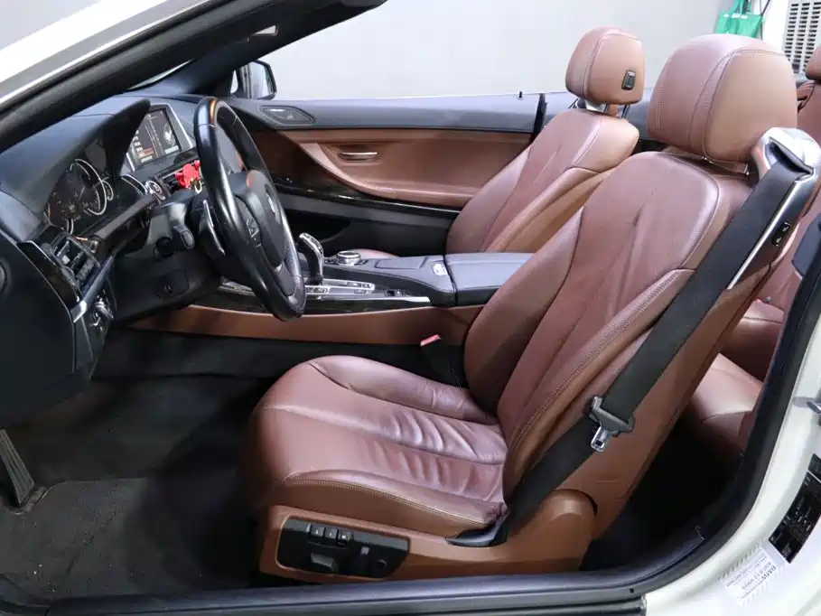 BMW 6 Series 2015 — фото 17