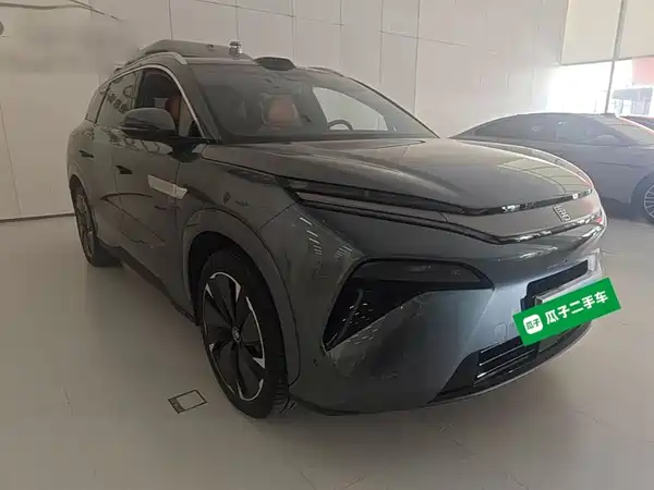 BYD Tang L 2025