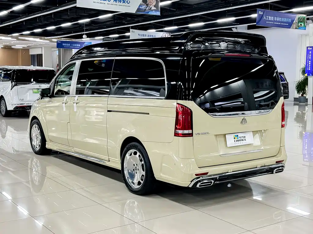 Mercedes-Benz V-Class 2022 — фото 4