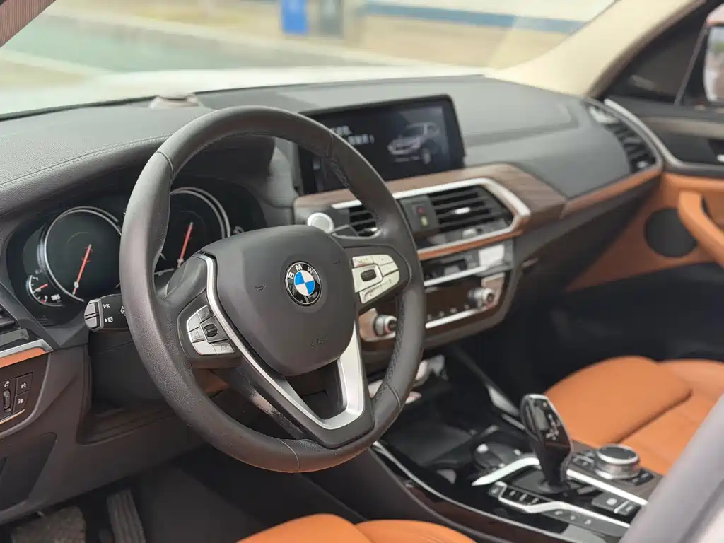 BMW X3 2019 — фото 17