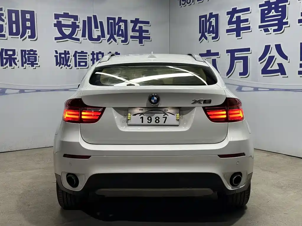 BMW X6 2015 — фото 19