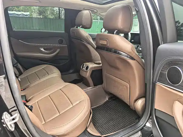 Mercedes-Benz E-Class 2020