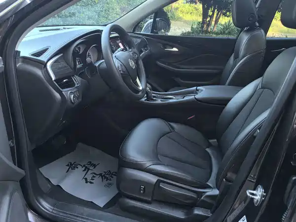Buick Envision Plus 2021