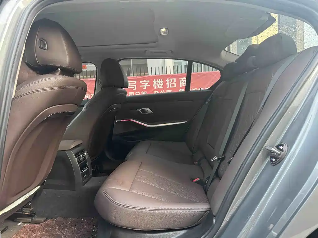 BMW i3 2023 — фото 10
