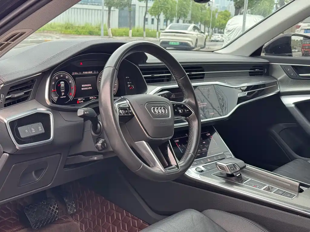 Audi A6L 2022 — фото 4