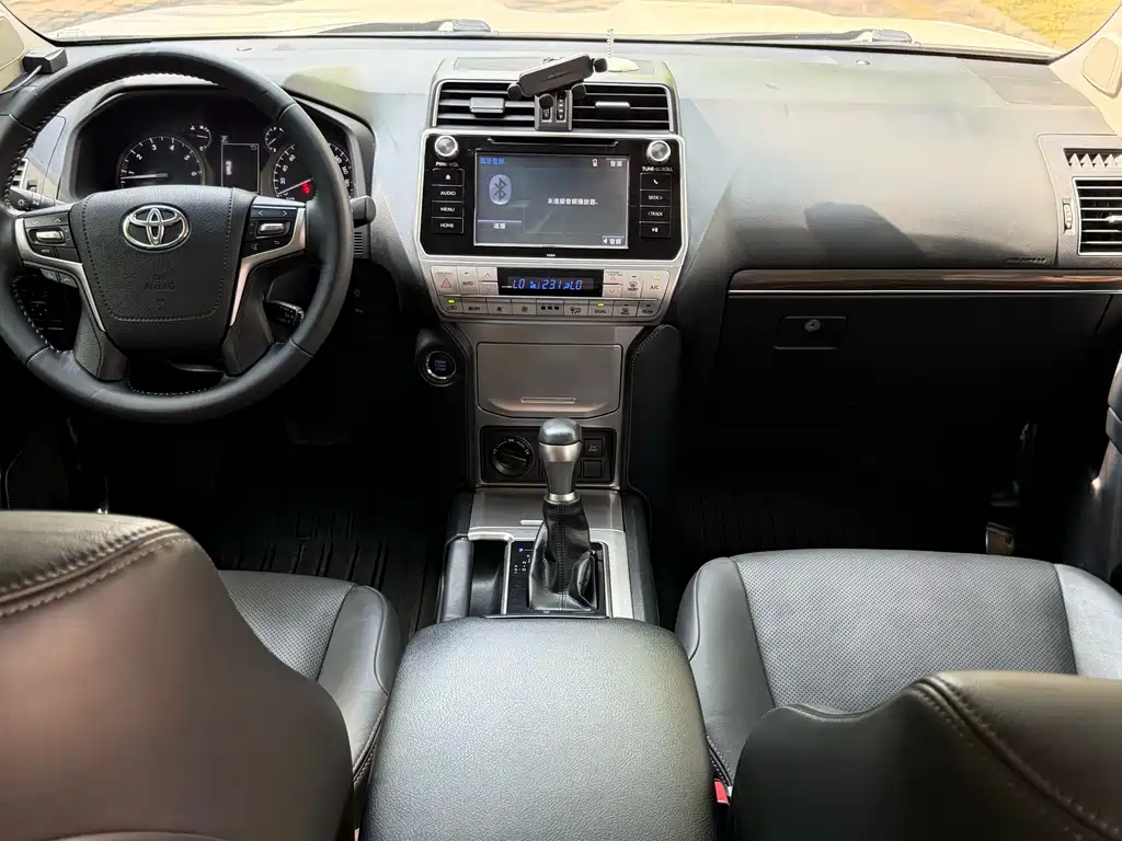 Toyota Prado 2018 — фото 20