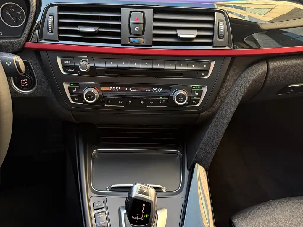 BMW 3 Series GT 2015 — фото 13