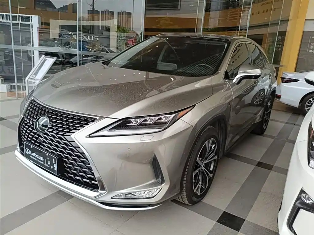 Lexus RX 2020 — фото 2