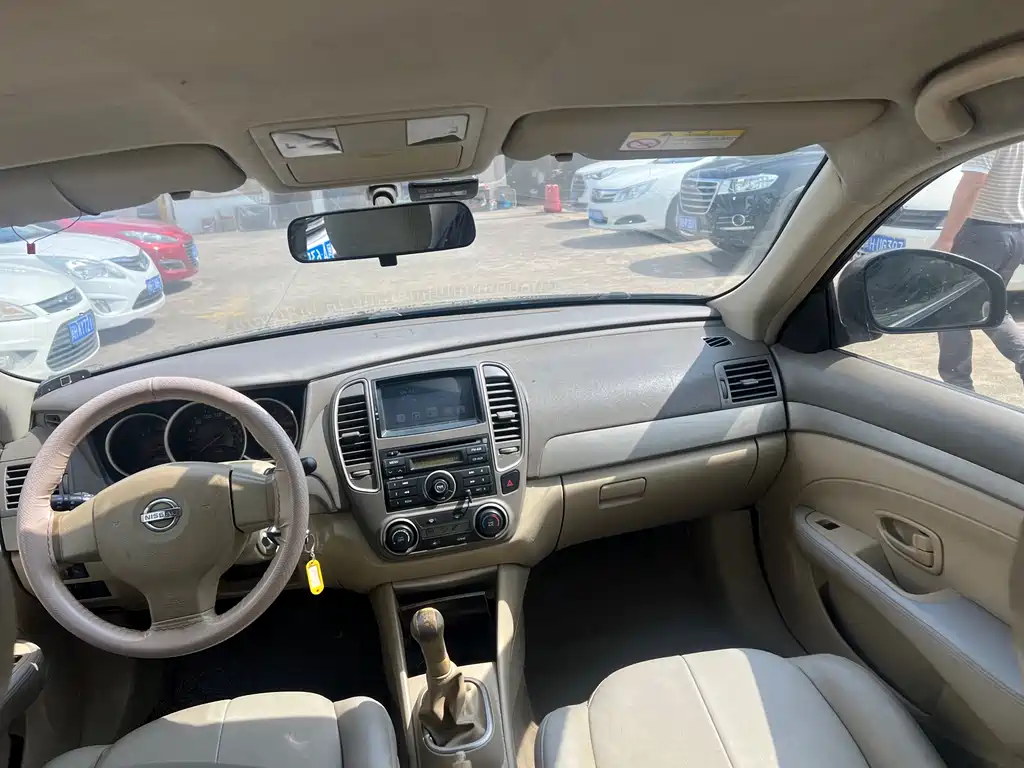 Nissan Sylphy 2014