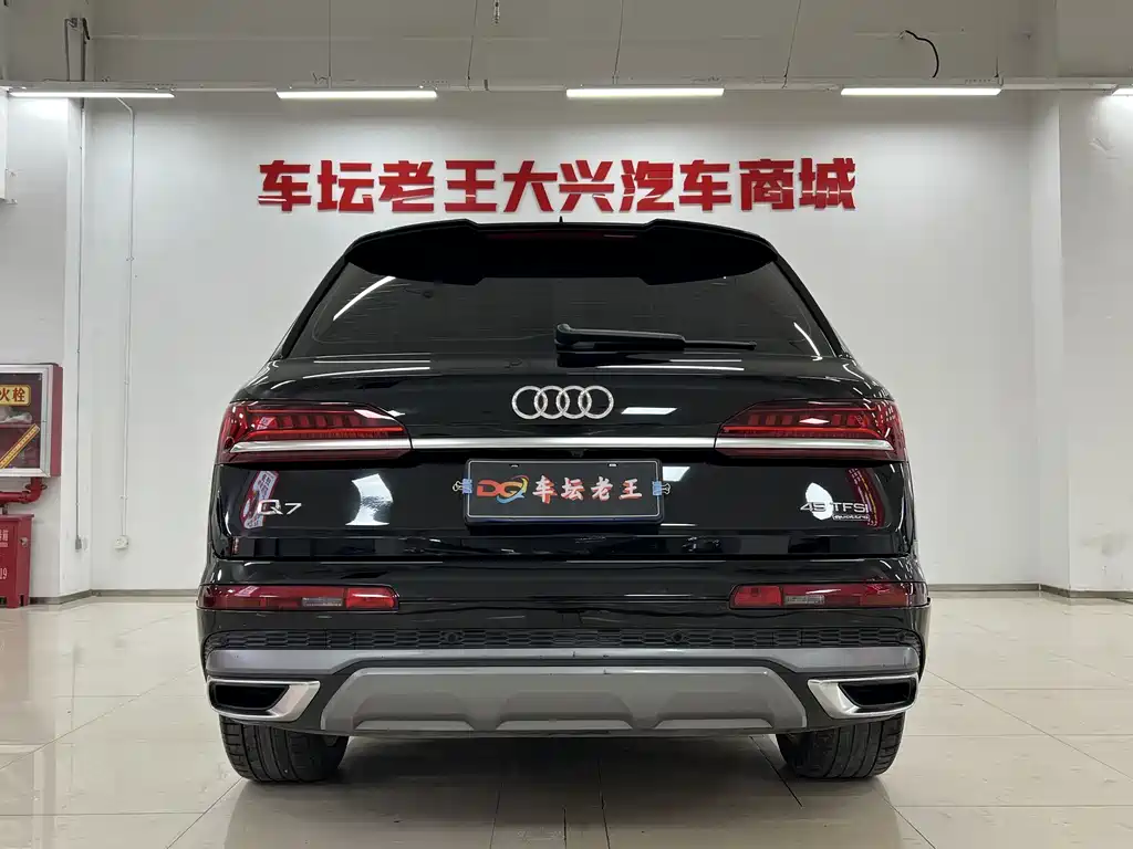 Audi Q7 2022 — фото 8