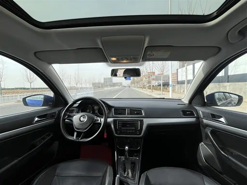 Volkswagen Gran Lavida 2017 — фото 13