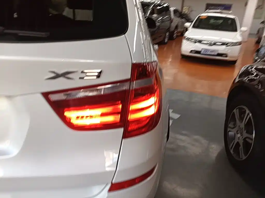 BMW X3 2015 — фото 8
