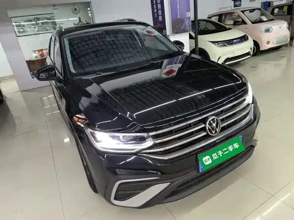 Volkswagen Tiguan L 2022
