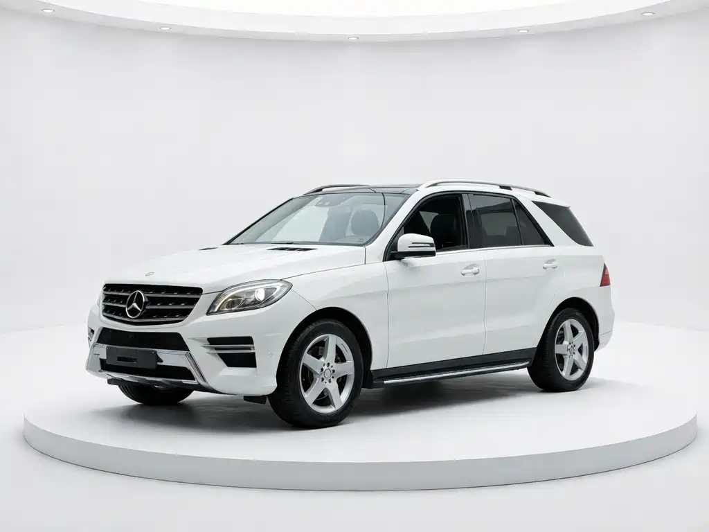 Mercedes-Benz M-Class 2015