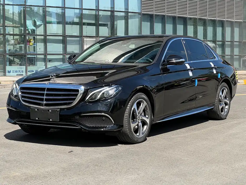 Mercedes-Benz E-Class 2018 — фото 1