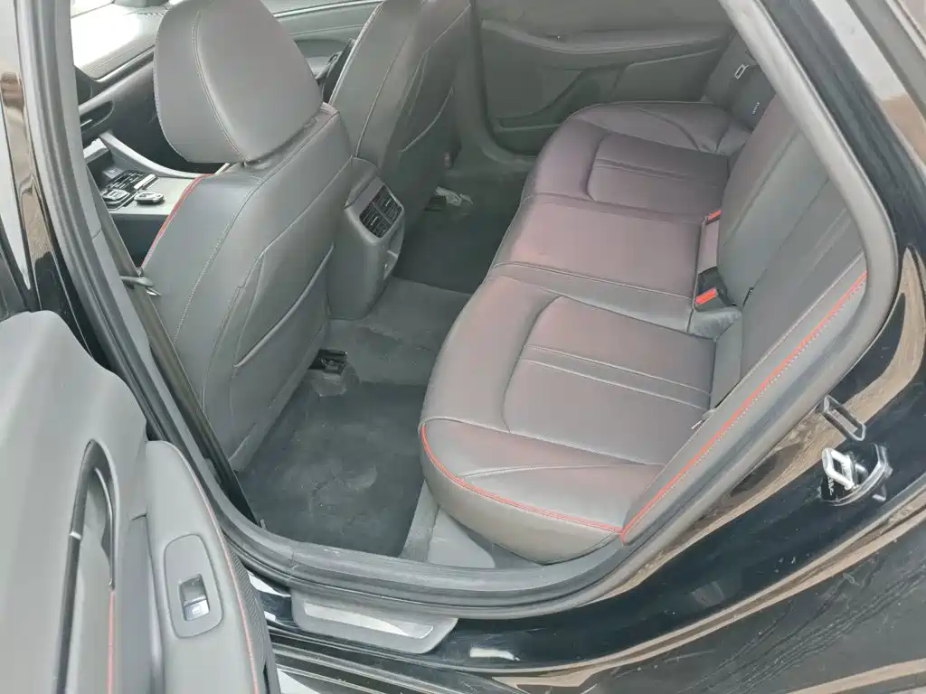 Hyundai Sonata 2020 — фото 13