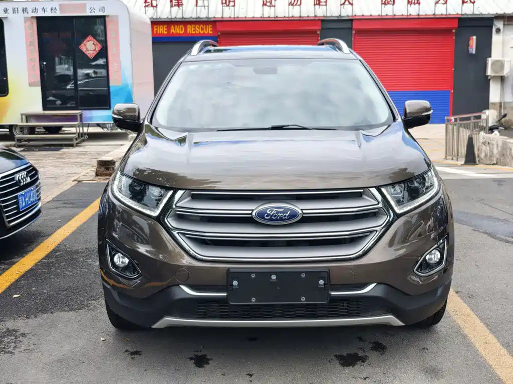 Ford Edge 2017 — фото 2