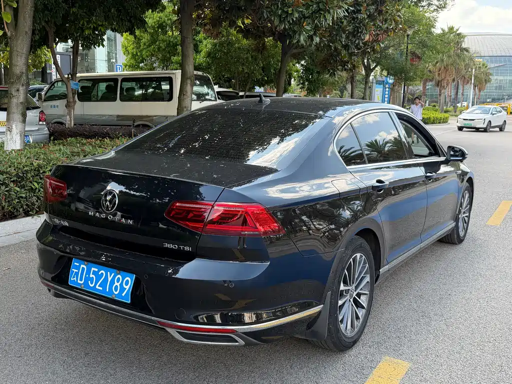 Volkswagen Magotan 2021