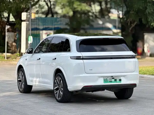 Li Auto L7 2023