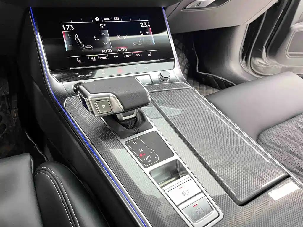 Audi A6L 2025 — фото 18