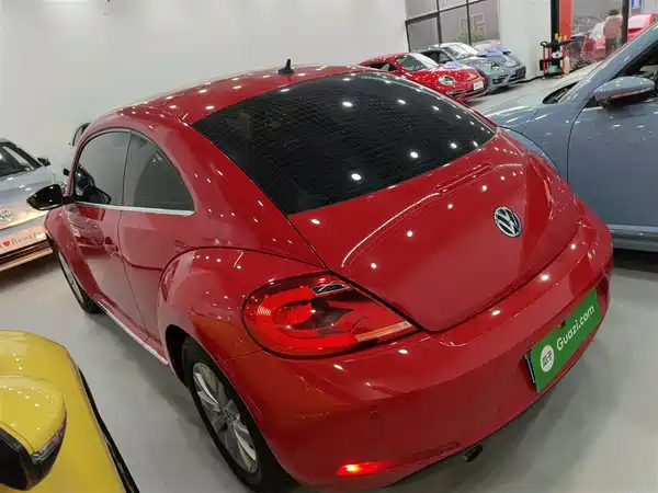 Volkswagen Beetle 2015