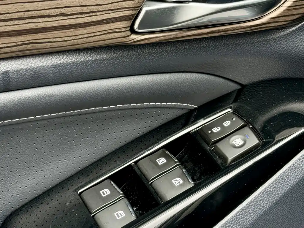GAC Motor Trumpchi M8 2021 — фото 13