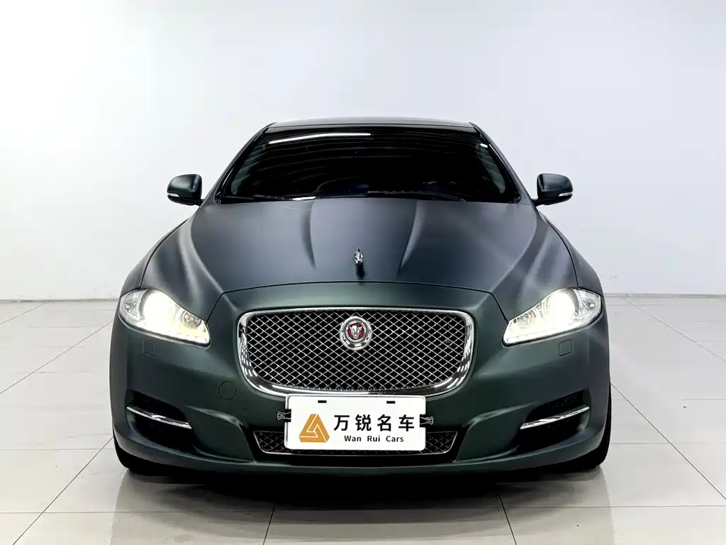 Jaguar XJ 2014 — фото 2