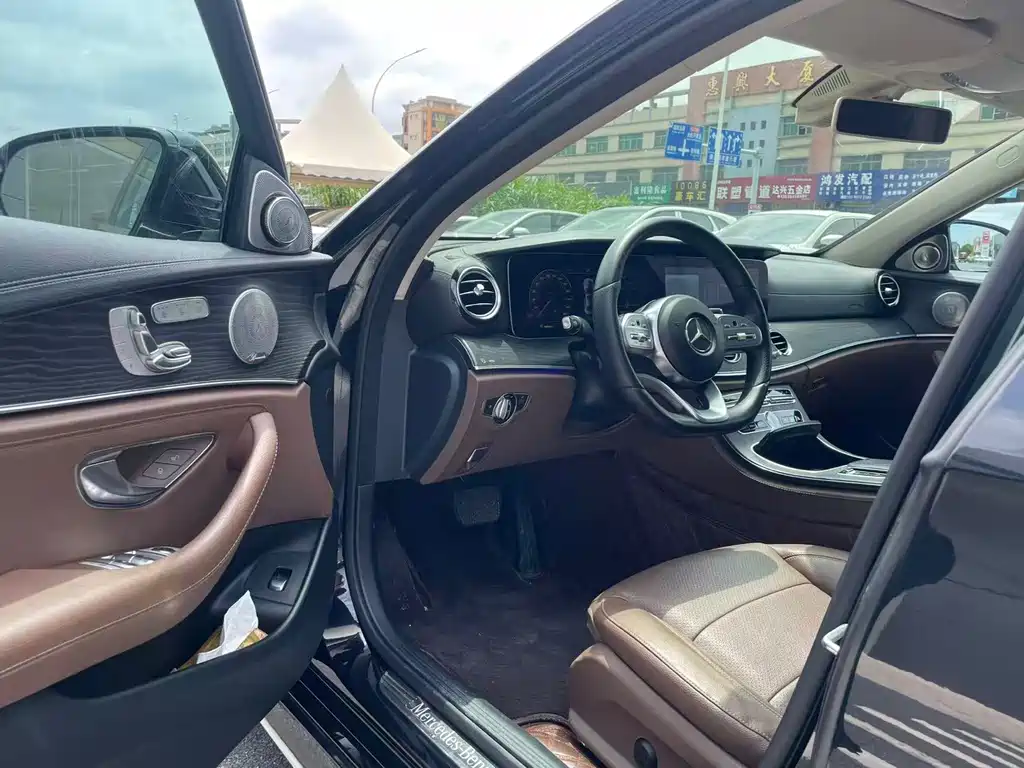 Mercedes-Benz E-Class 2020