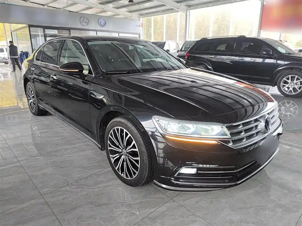 Volkswagen Phideon 2020 — фото 4